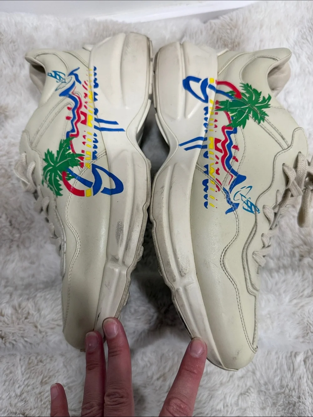 Gucci Cream Leather Sneakers with Blue & Green Artwork Gucci Hawaii